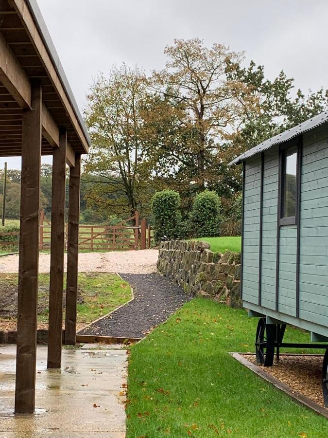 Glamping At Holly Grove Farm Campo de lujo